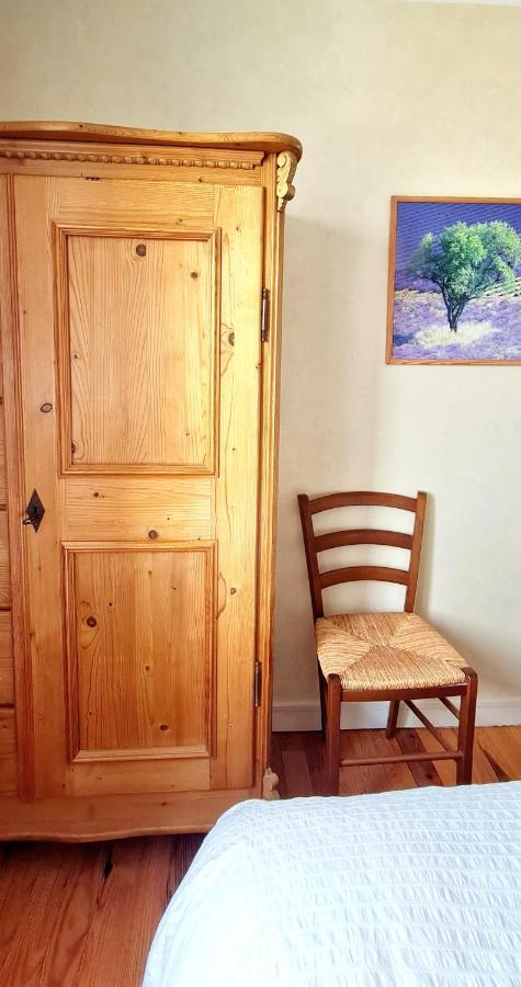 קונקרנו Appartement Vue Mer מראה חיצוני תמונה